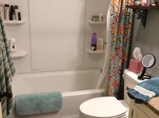 9 Fairlane Ct E, Danville, IN 46122