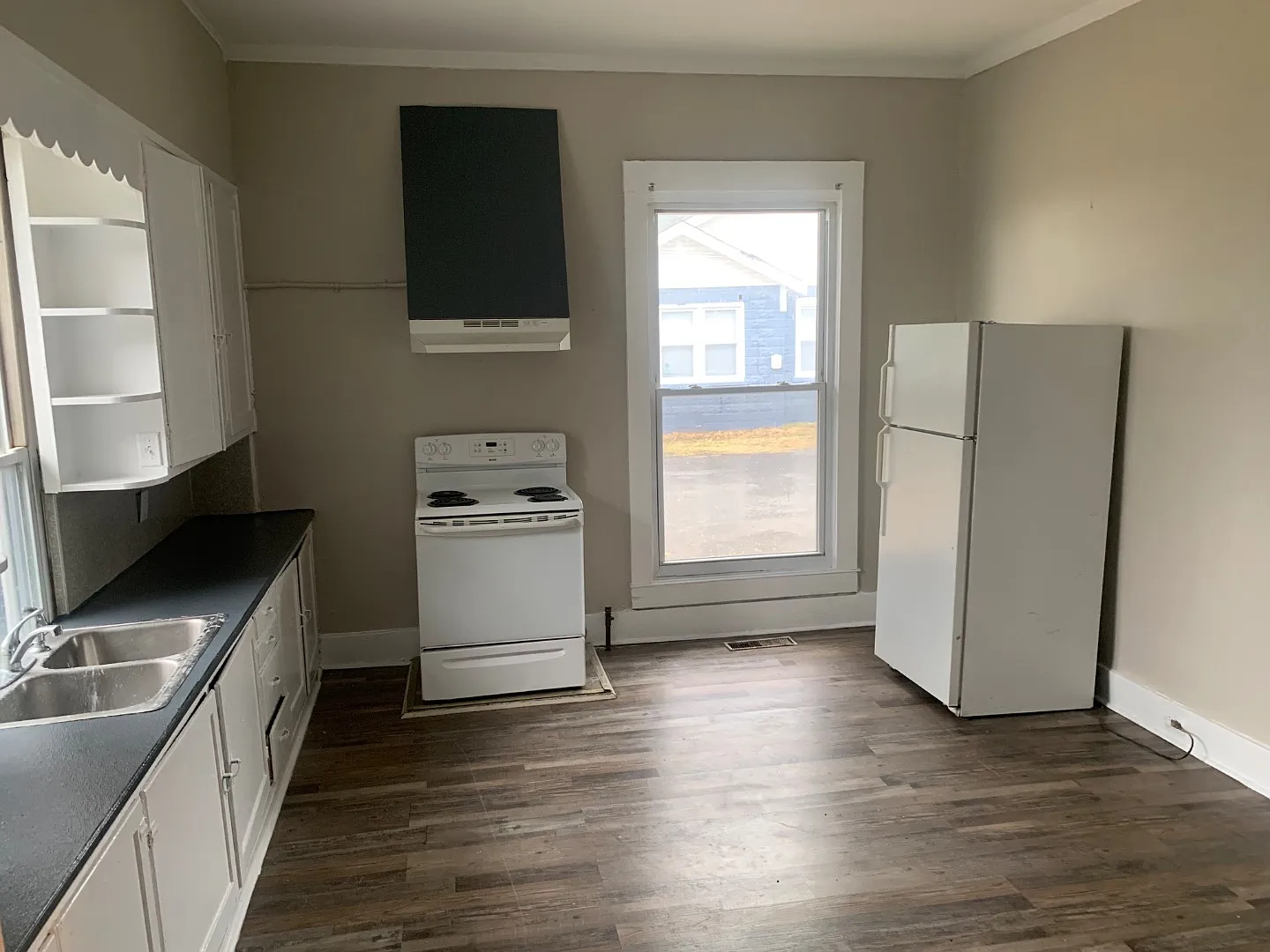 309 Hollywood Drive - 1 — Photo 3