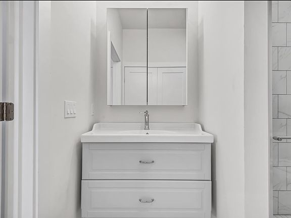2nd image of 18-20 4th Ave #1