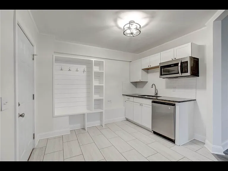 403 E Morris St #1 — Photo 7