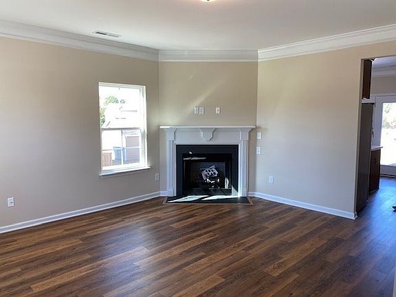 2nd image of 271 Brassfield Dr