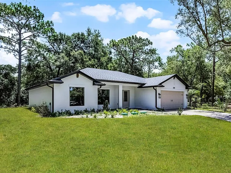320 Kenora Dr — Photo 29