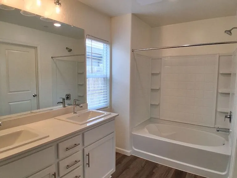 1646 Concord Ave — Photo 20