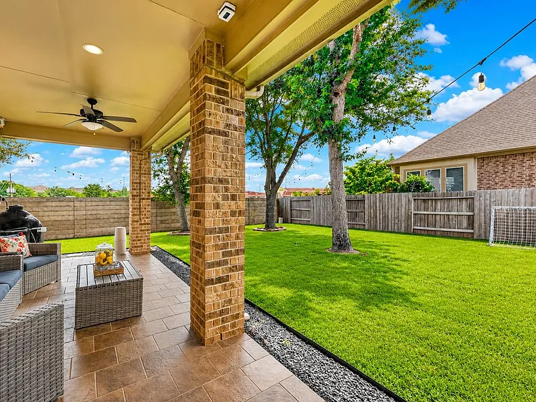 3835 Dortmund Dr — Photo 40