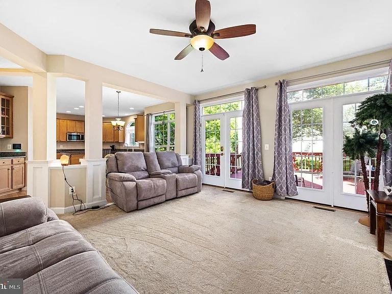 3314 Lady Catherine Cir — Photo 8