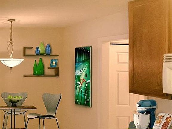 4th image of 226 Columbia Dr APT 11