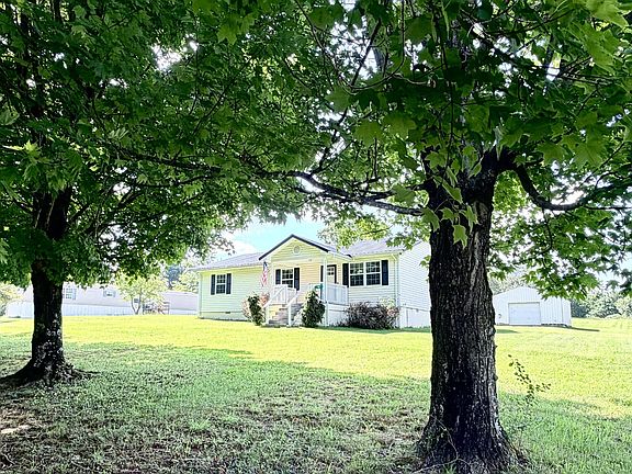 2nd image of 245 County Road 365