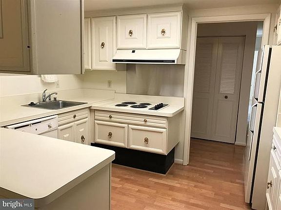 5th image of 3651 S Leisure World Blvd #16-2B