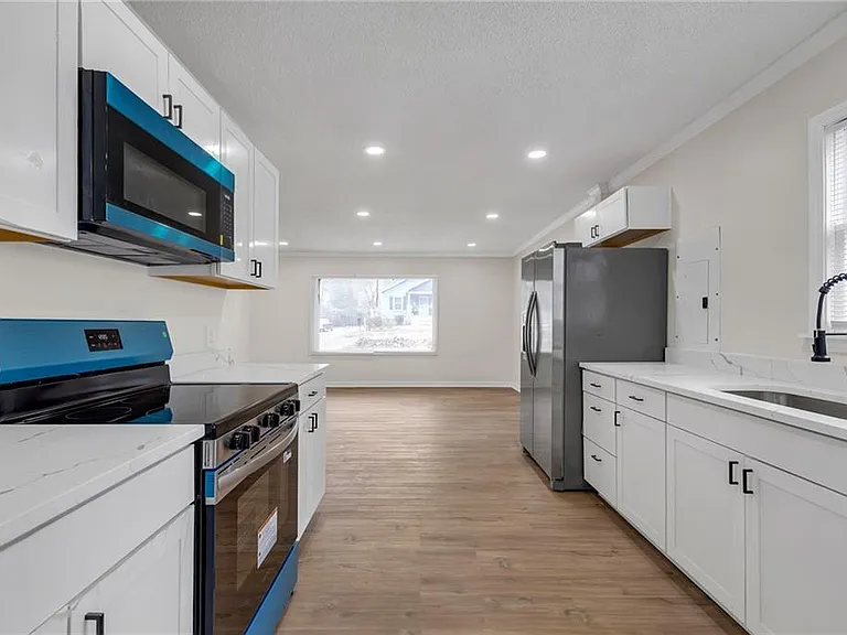 2060 Baker Rd NW — Photo 15