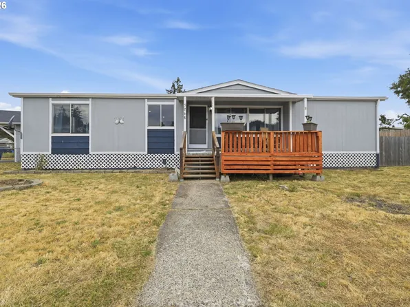 5268 Forsythia Dr, Springfield, OR 97478