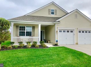82 W Dehart Ave, Clayton, NJ 08312
