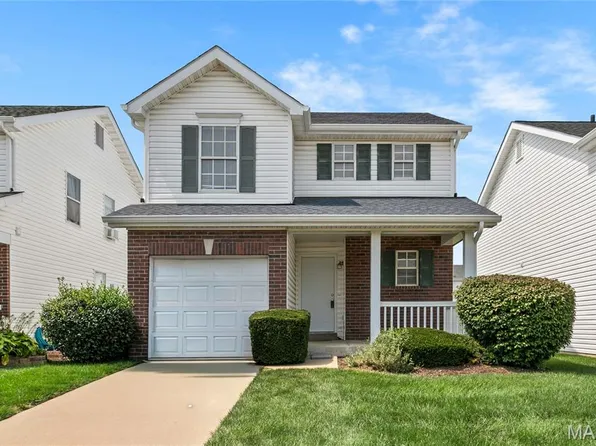 15 W Homefield Point Ct, O Fallon, MO 63366