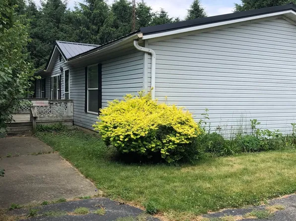109 Michael Ln, Royal Center, IN 46978