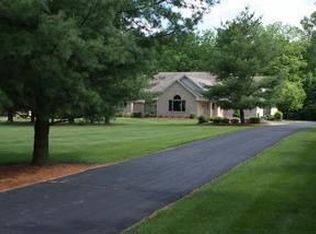 1899 Hyatts Rd, Delaware, OH 43015