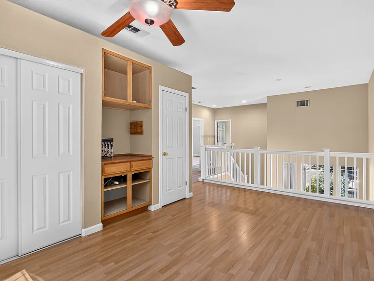 5230 Bay St — Photo 27