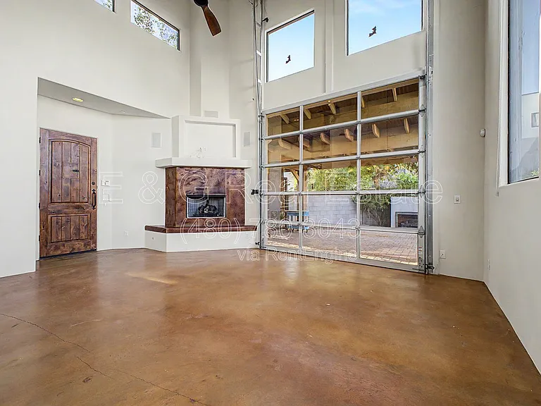 304 S Wilson St — Photo 6