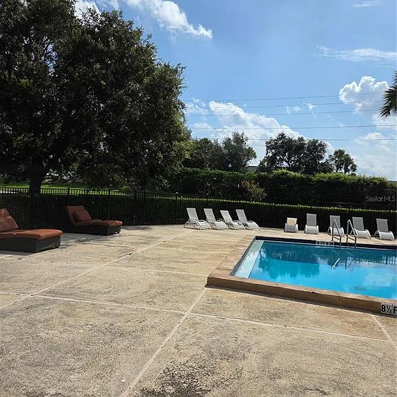 266 Orienta Point St — Photo 30