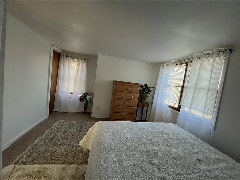 23761 N Cottage Rd #2 — Photo 5