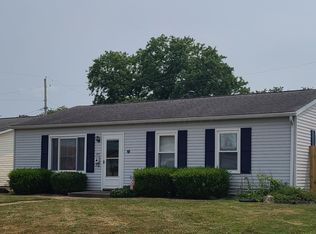 557 Edgewood Dr, Newark, OH 43055
