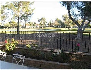 1st image of 2859 Queens Courtyard Dr