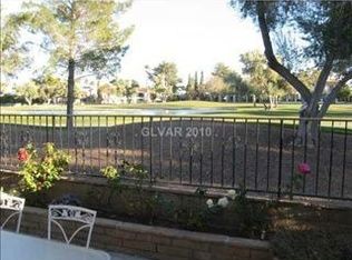 2859 Queens Courtyard Dr, Las Vegas, NV 89109