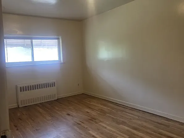 4042 Harper Ave Floor 2, Bronx, NY 10466