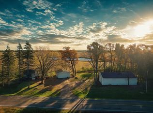 36287 Vickers Dr NE, Cambridge, MN 55008