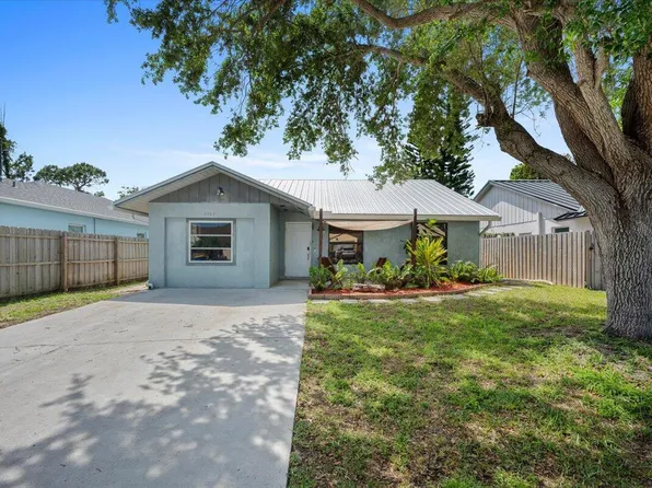 5962 SE Wilsie Drive, Stuart, FL 34997
