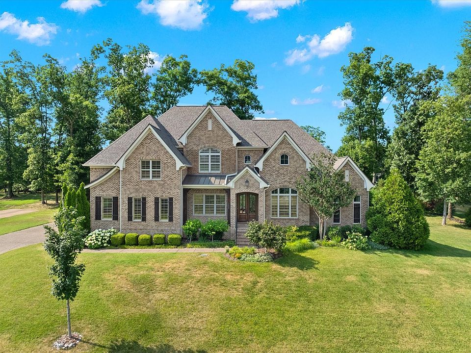 1st image of 2609 Benington Pl