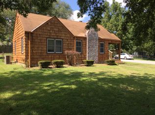 5600 Maple St, Mission, KS 66202