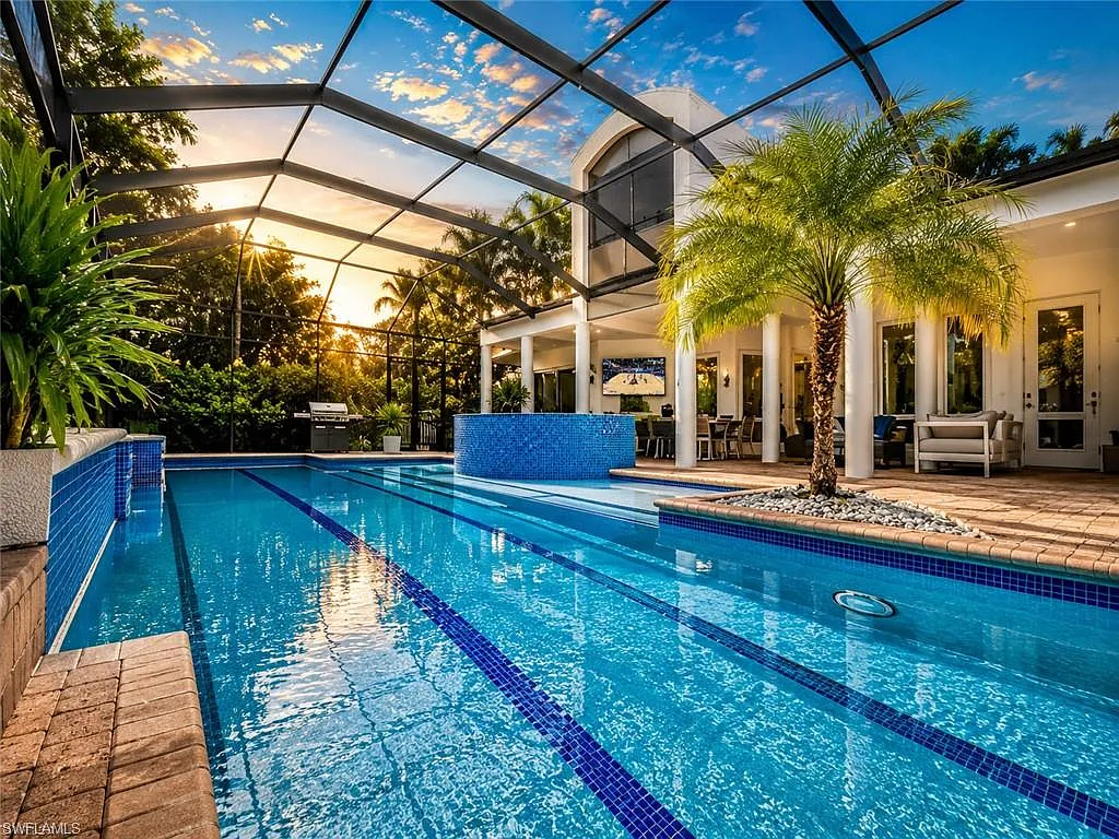 4 bed, 4.0 bath, 3500 sqft, $20,000 — Photo 3
