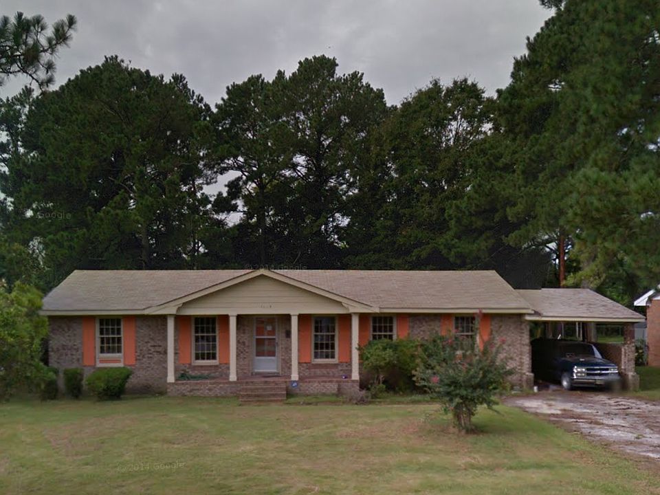 2nd image of 1608 Hazel Ave