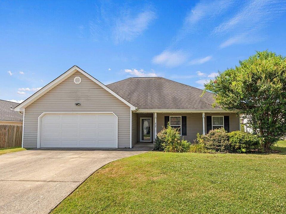 1st image of 464 Glenn Wade Dr