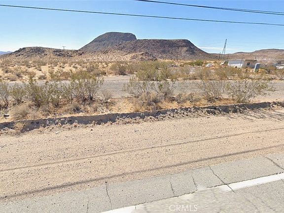 4th image of 35155 Yermo Rd