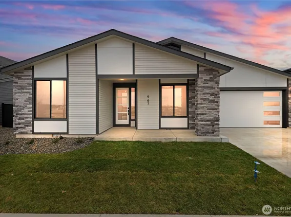 728 Blaine Street, Steilacoom, WA 98388