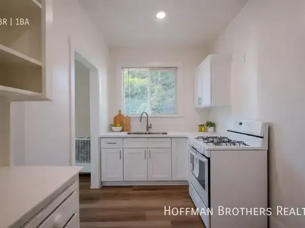 1800 N La Brea Ave APT 101, Los Angeles, CA 90046