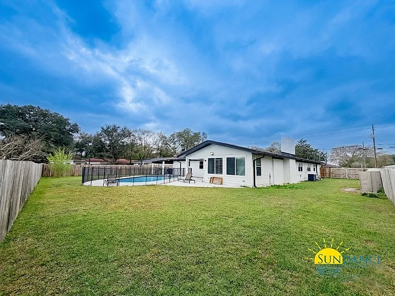 618 Country Club Ave — Photo 36
