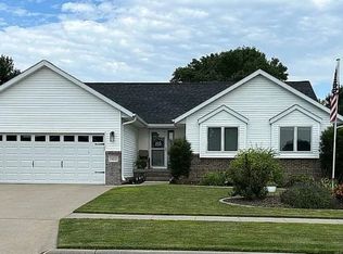 1411 17th Ave, Kearney, NE 68845