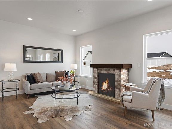 3rd image of 4031 Cliff St