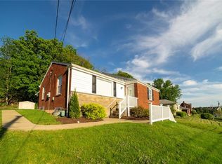 9156 Plateau Dr, Pittsburgh, PA
