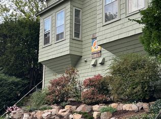 7 Wall St, Gloucester, MA 01930