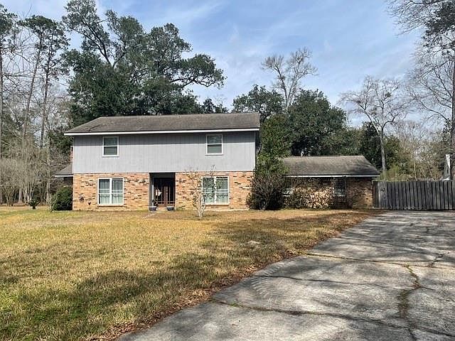 1st image of 945 Winona Dr