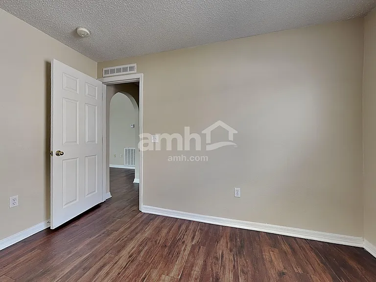 30312 Rattana Ct — Photo 19