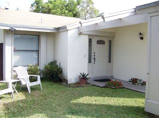 13577 SW 112th Ln, Miami, FL 33186