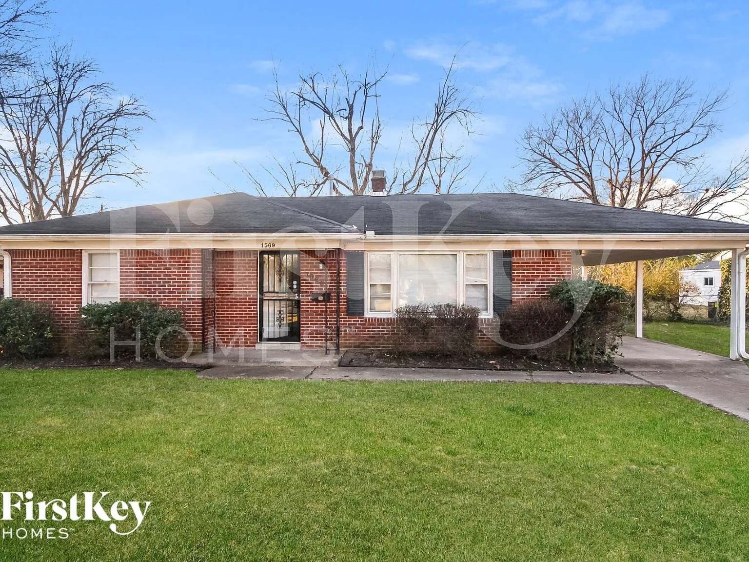 3 bed, 1.0 bath, 1530 sqft, $1,410 — Photo 1
