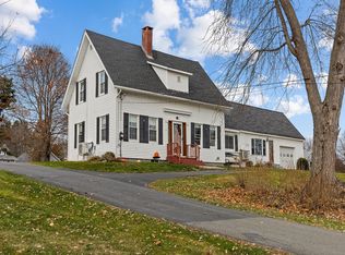 544 Main Rd N, Hampden, ME 04444