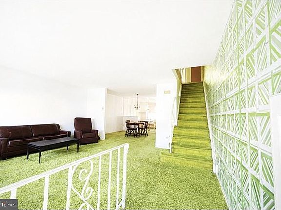 2nd image of 3230 Comly Rd