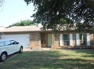 3417 Woodlark Dr, Fort Worth, TX 76123