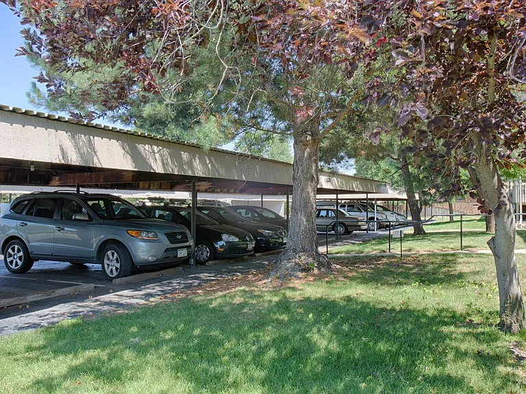 600 Manhattan Dr #D12 — Photo 11