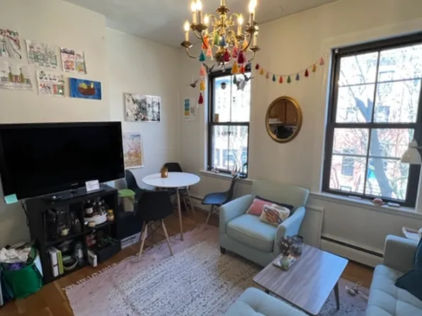 8 Milford St, Boston, MA